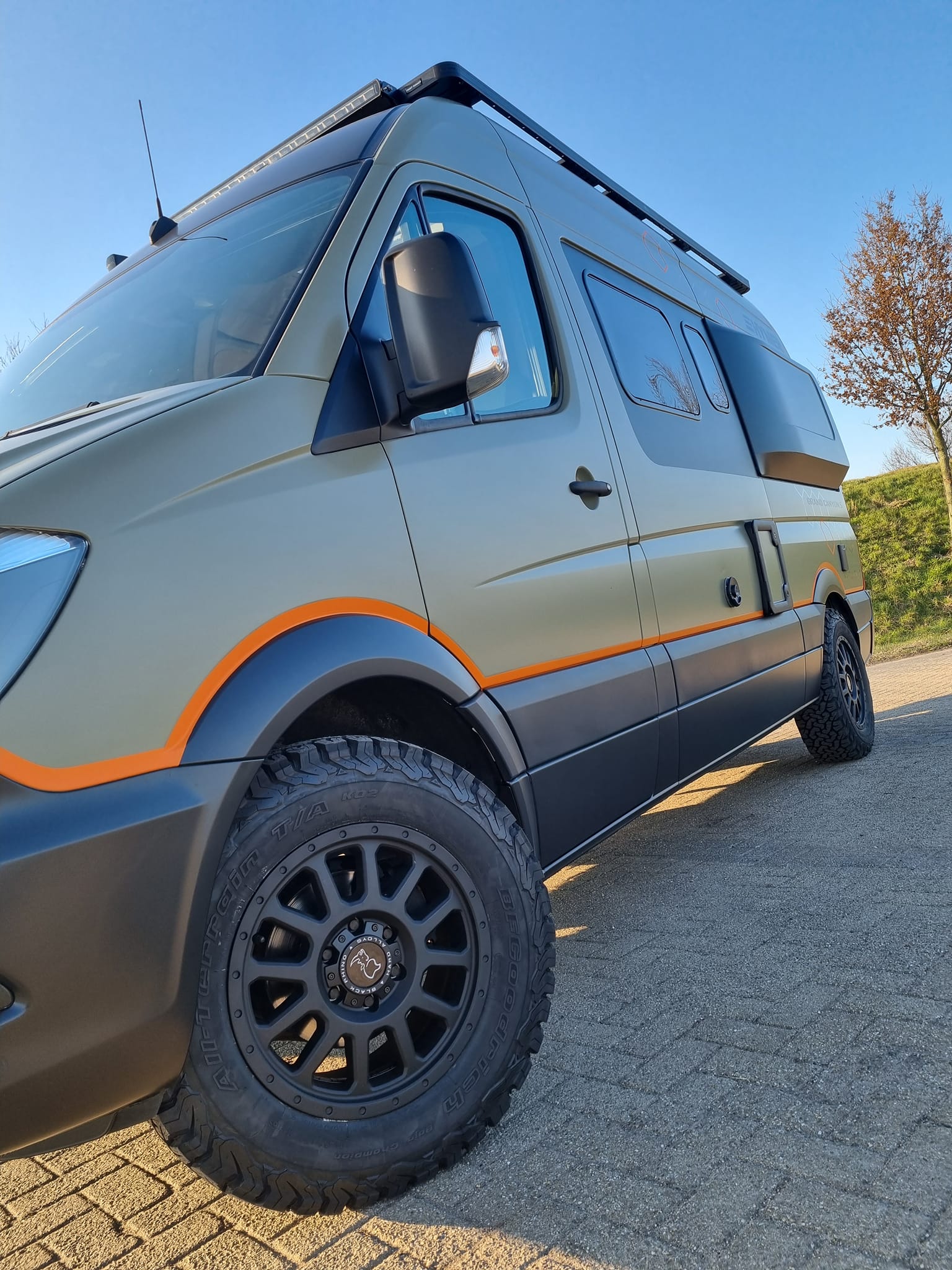 Saris 4×4 – Mercedes Sprinter 4×4 specialist – roofrack – dakrek 03 Saris 4x4 - Mercedes Sprinter 4x4 specialist - roofrack - dakrek 03