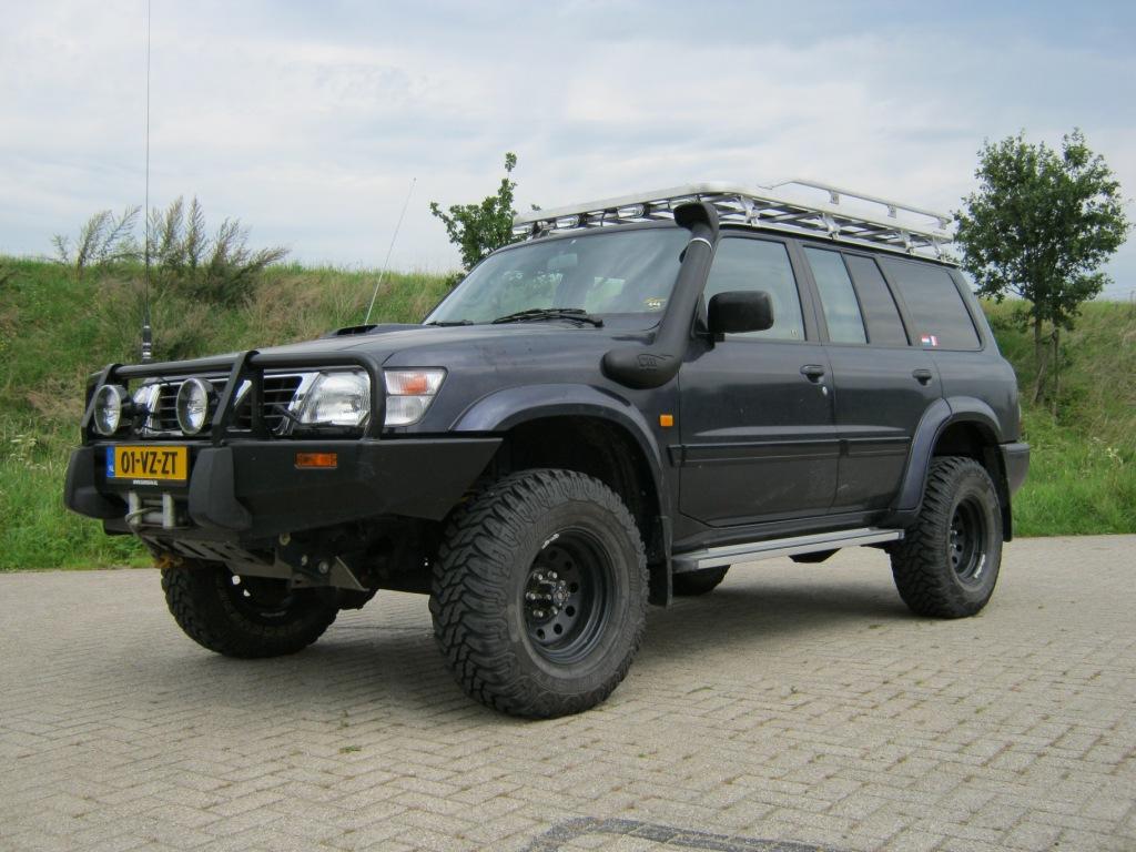 Nissan Patrol y61 off Road