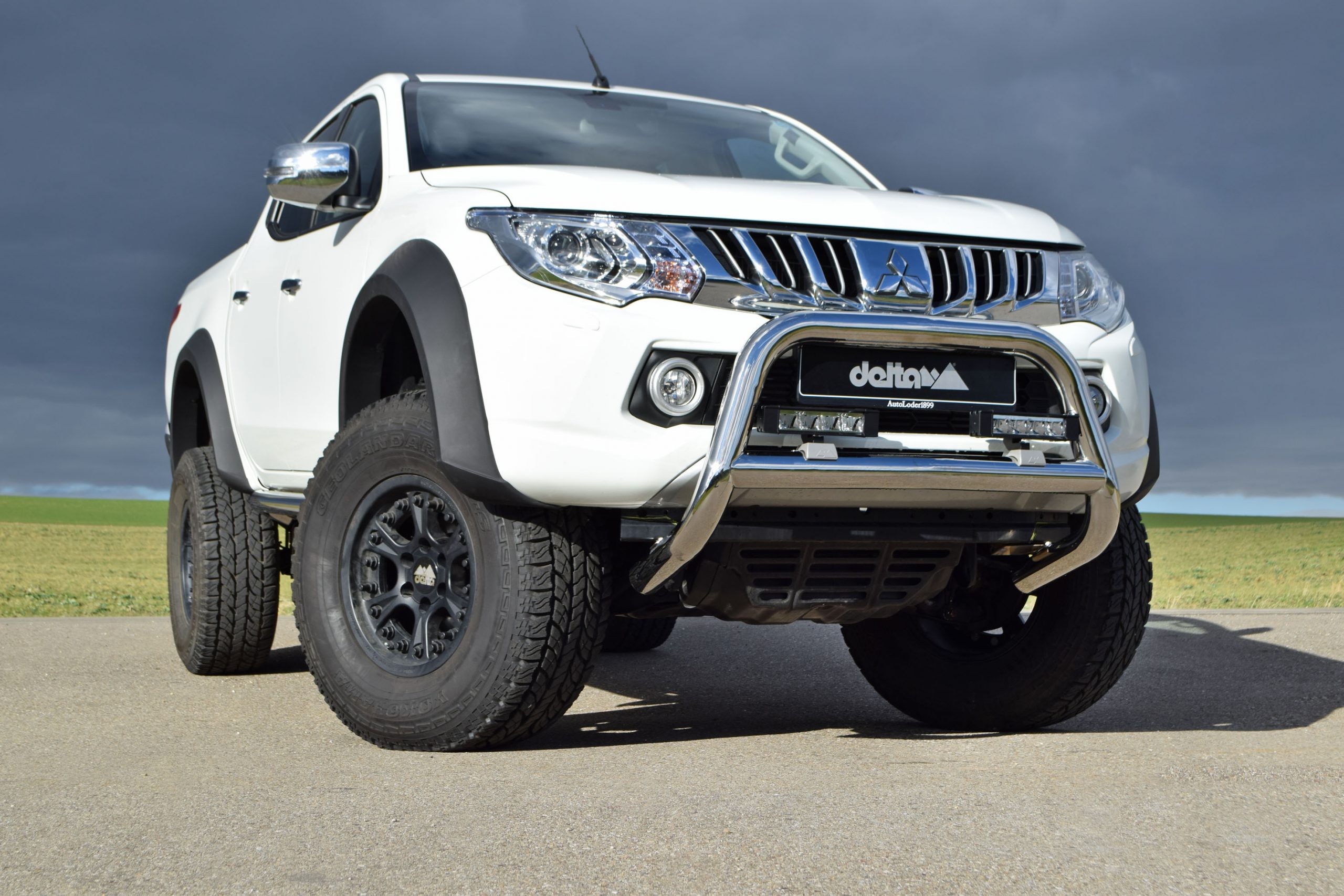 Mitsubishi l200 body kit