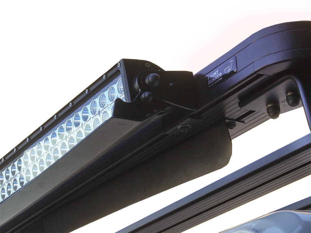 Screen light bar. Светодиодная балка на крышу Осрам. Чехол на светодиодную балку. Защита светодиодной балки. Лед балка с крышкой.